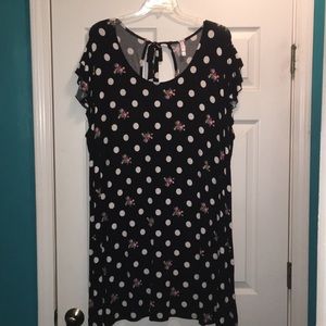 NWOT Xhilaration polka dot dress 4x